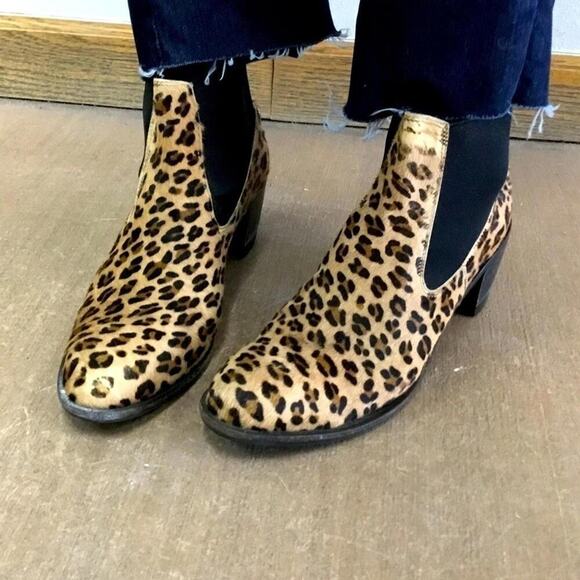Salpy 8.5 Women’s Cheetah print calf skin ankle boots - Picture 2 of 7